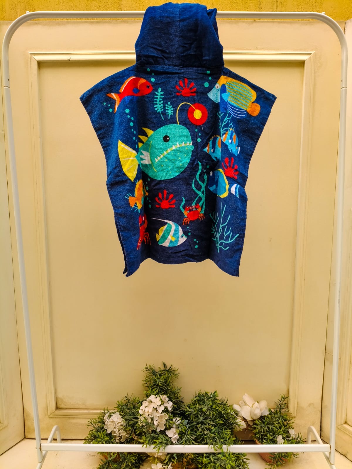 Sea World - Poncho