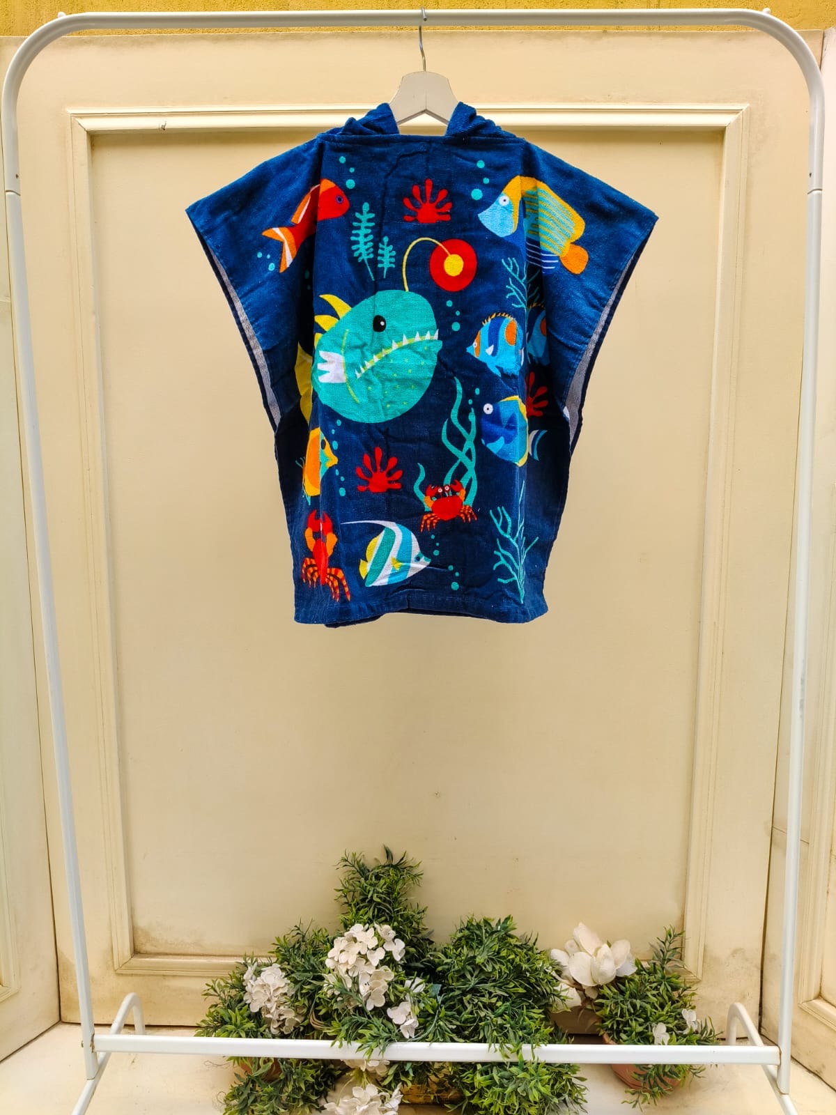 Sea World - Poncho