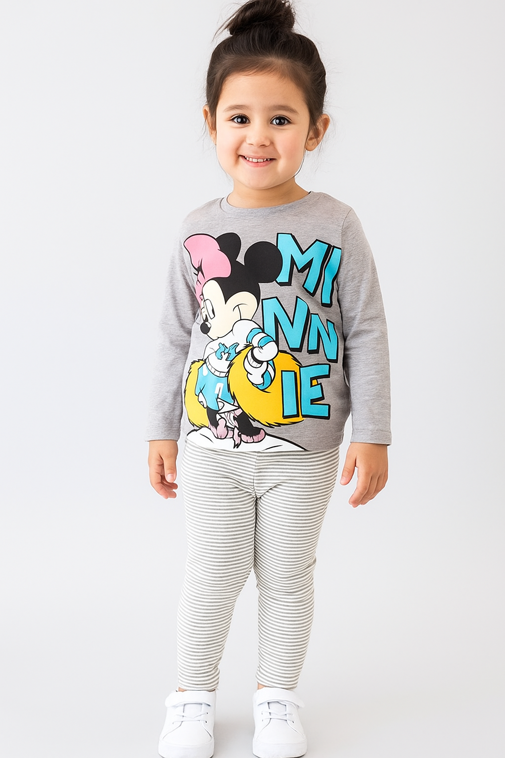 Grey Minnie