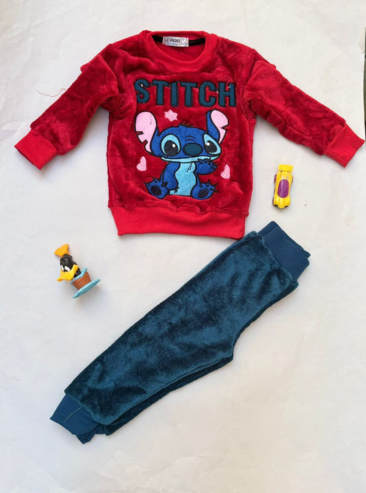 Polar Red Stitch